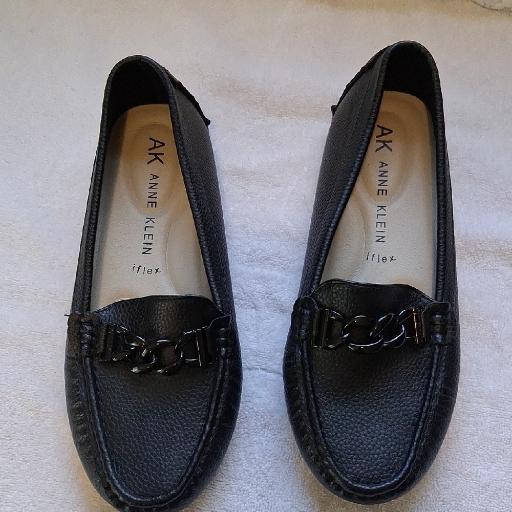 Anne Klein Black Chain-Link Slip-On Loafers - Picture 6 of 6